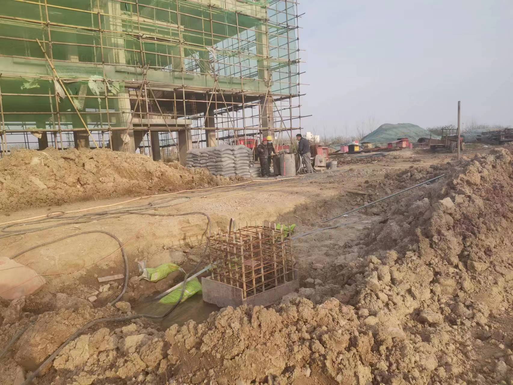 海晏当桥梁出现裂缝的时候应该及时加固修补